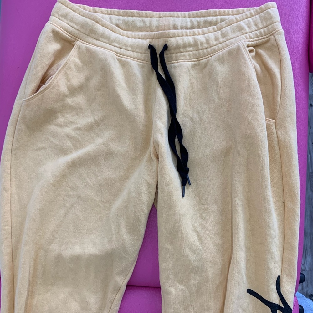 pink sweatpants